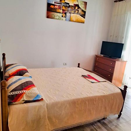 Ferienwohnung Avocado Balcony Sarandë Exterior foto